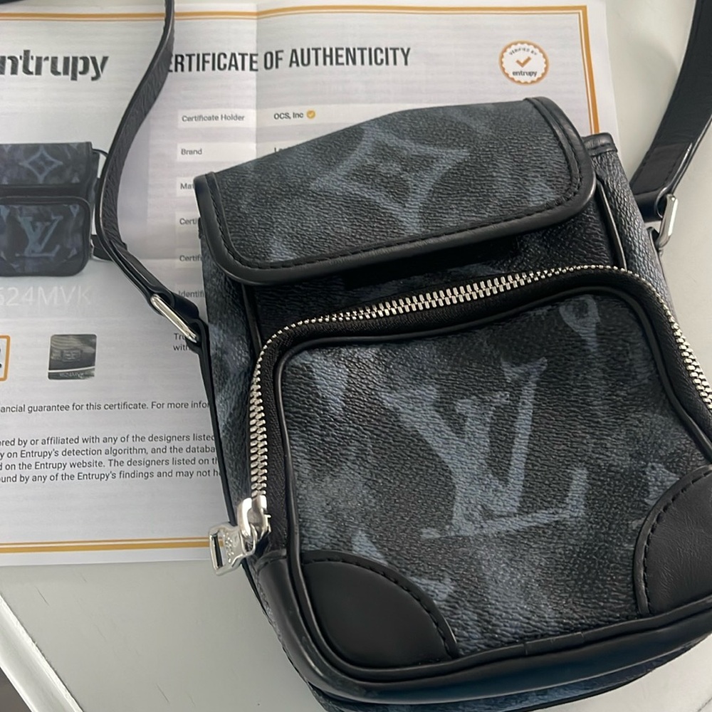 Rare Find  🔥Louis Vuitton Authentic